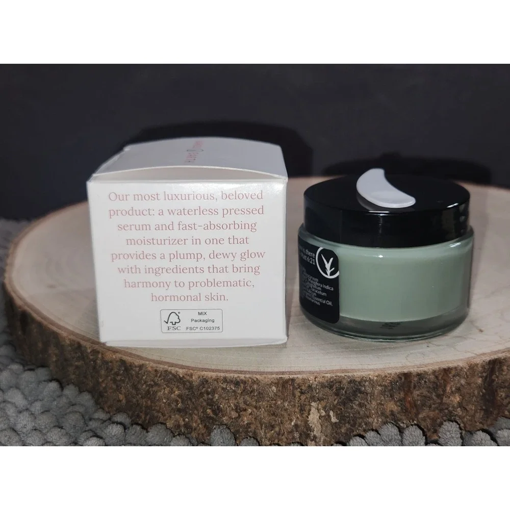 Bambu Earth~Intense Hydration Cactus Concentrate 1.3 oz Waterless Pressed Serum